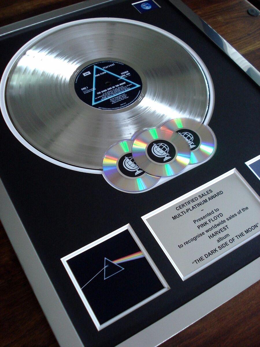 PINK FLOYD THE DARK SIDE OF THE MOON LP MULTI PLATINUM DISC PINK FLOYD THE DARK SIDE OF THE MOON LP MULTI PLATINUM DISC