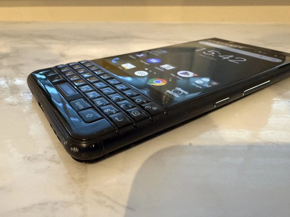 BlackBerry KEYone Key1 | Great Condition | Black Unlocked 64GB - Image 3 of 4