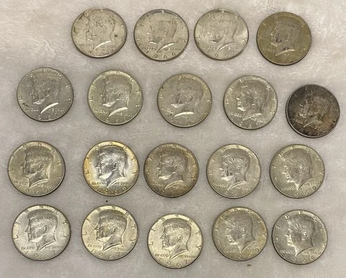 $9.5 1965-1969 Kennedy Half-Dollars - 40% Silver 19 Coin Roll - Silver Bullion