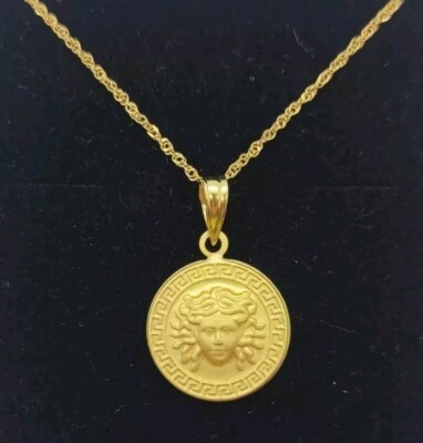 Colgante Y Cadena Oro 18k 750 mls.. Medusa Con Greca 15 MM. 2,60 Gramos