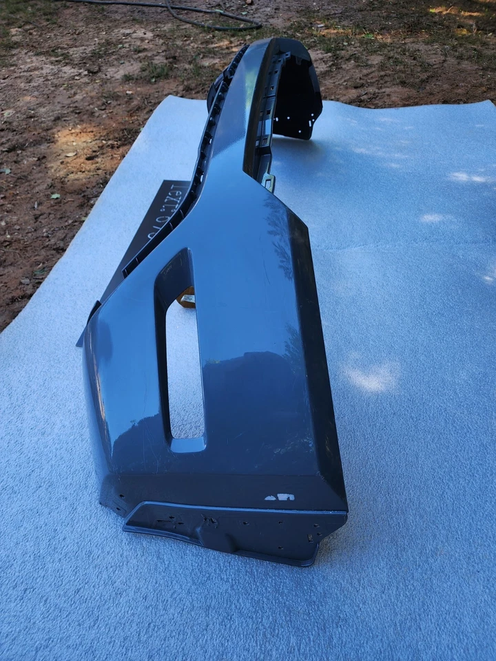 2021-2024 NISSAN FRONTIER FRONT BUMPER COVER OEM 62025-9BU0H  NO SHIPPING  - Image 4 of 4