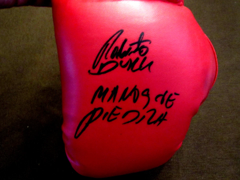 ROBERTO DURAN MANOS DE PIEDRA BOXING CHAMPION SIGNED AUTO EVERLAST GLOVE JSA - Image 2 of 4