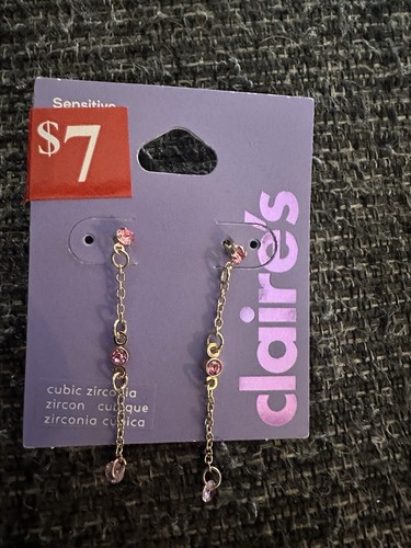 Lot Of 7 Pairs New Claires Girls WomenHypoallergenic Earrings Dino Strawberry CZ - Picture 7 of 11