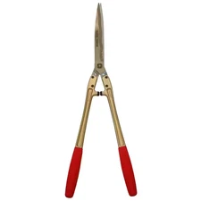 Professional 9 In. Wavy-Serrated Blade Hedge Shears