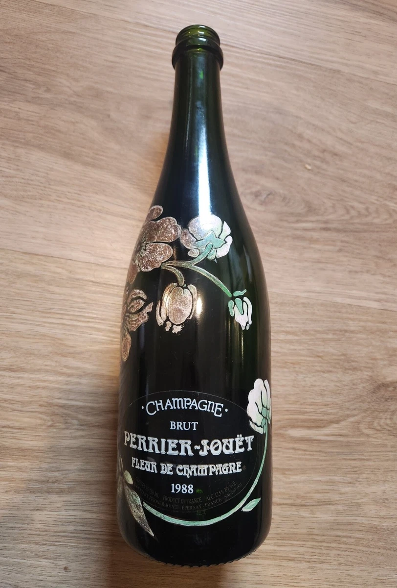 Buy Perrier-Jouët : Belle Epoque 1999 Champagne online | Millesima