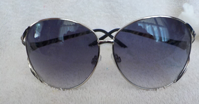 Ladies oversize sunglasses silver metal frame w/ zebra print stems