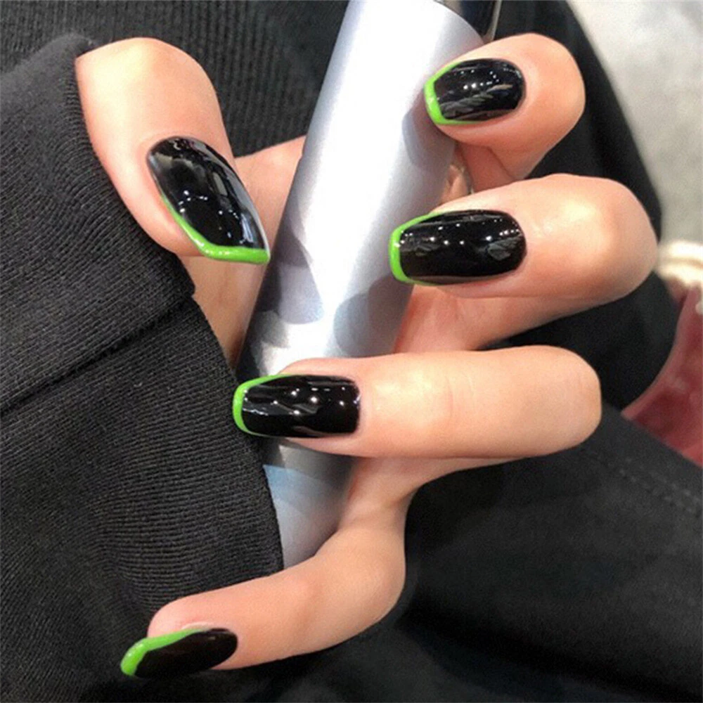 17 Beautiful Acrylic Nails Designs - Black & emerald green Finger Nails  Acrylic Nails Emerald Green Acrylics Nails | 17 Beautiful Acrylic Nails  Designs … | Camila's