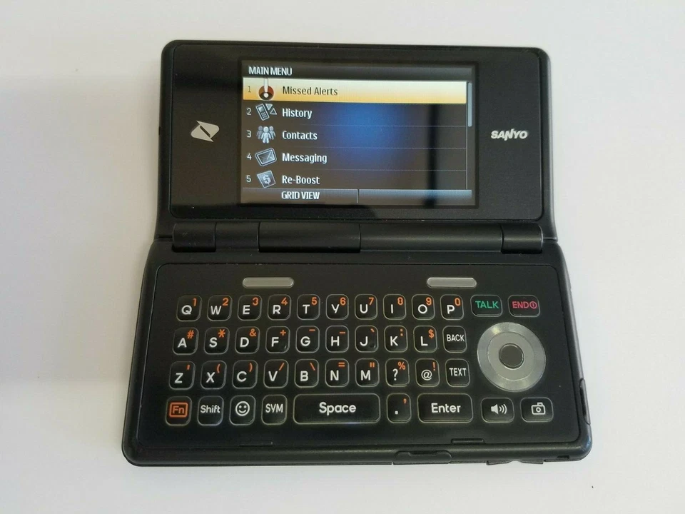 Rare Boost Mobile Basic Flip Sanyo Innunendo SCP-6780 Prepaid Cellphone - Image 2 of 4