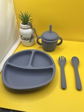 Brand new 7-piece baby utensil set . Set de utensilios para beb  de silicona