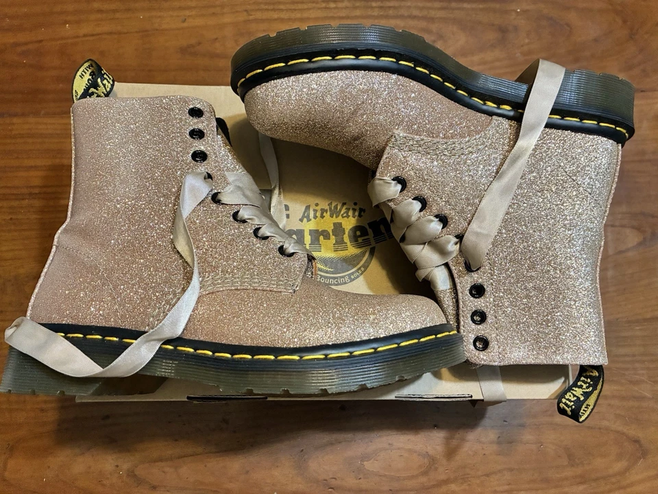 Doc Martens 1460 Pascal Brillo Oro Rosa EE. UU. Mujer’s Talla 7 Foto 2 de 4