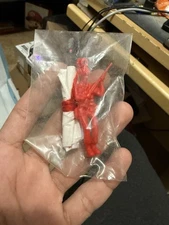 Supreme Parachute Toy Paratrooper Mini Army Man Red FW19 (1)