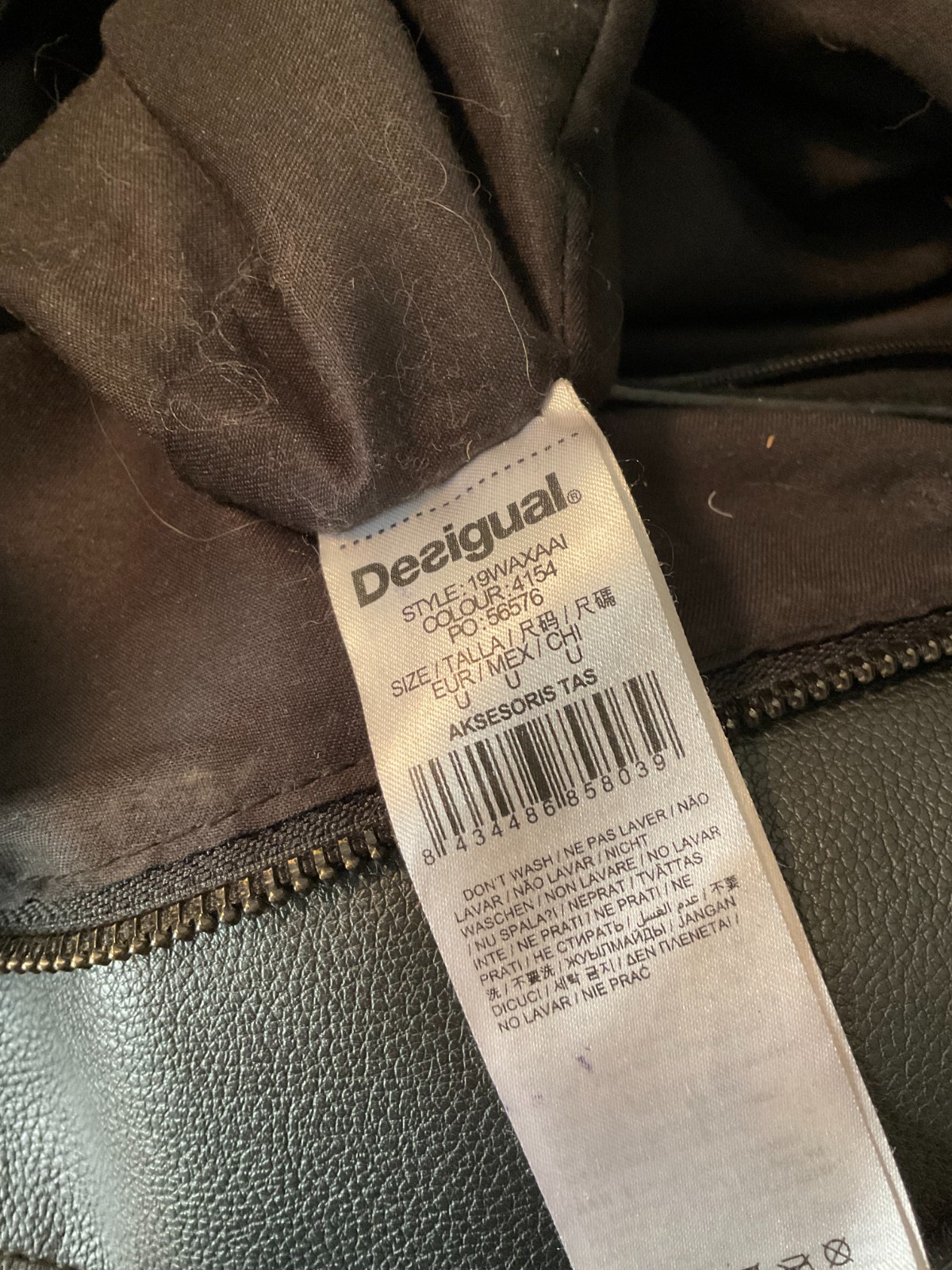 Desigual Black Red Patchwork Convertible Bag Satc… - image 6