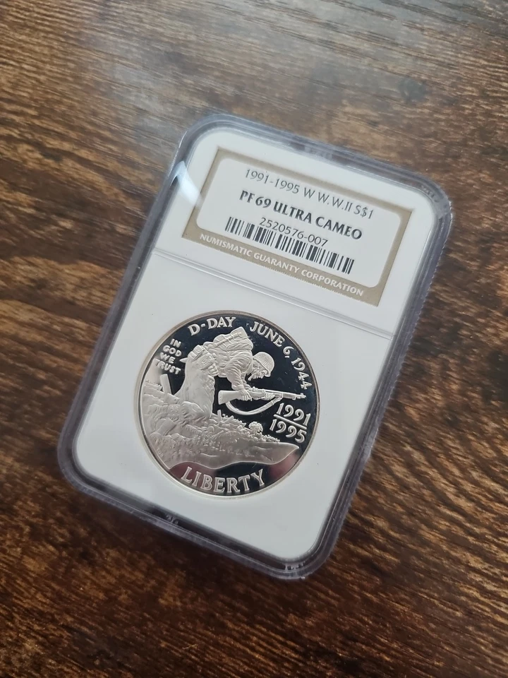 1995-W $1 Silver NGC PF69 Ultra Cameo W.W.II Dollar 90% Coin 2520576-007 - Image 4 of 4