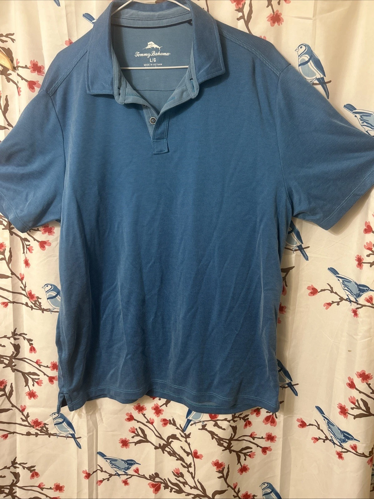 Tommy Bahama Men's L Short Sleeve 1/4 Button Up Shirt Aqua Small Pattern All Ove