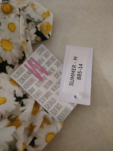 LulaRoe Summer Dress Daisy 2023 Collection MED NEW floral yellow Sundress white - Picture 11 of 12