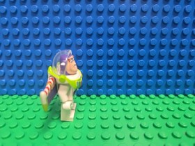 LEGO Buzz Lightyear Minifigure Disney Toy Story toy004 7597 7593 7598 CMF Lot 