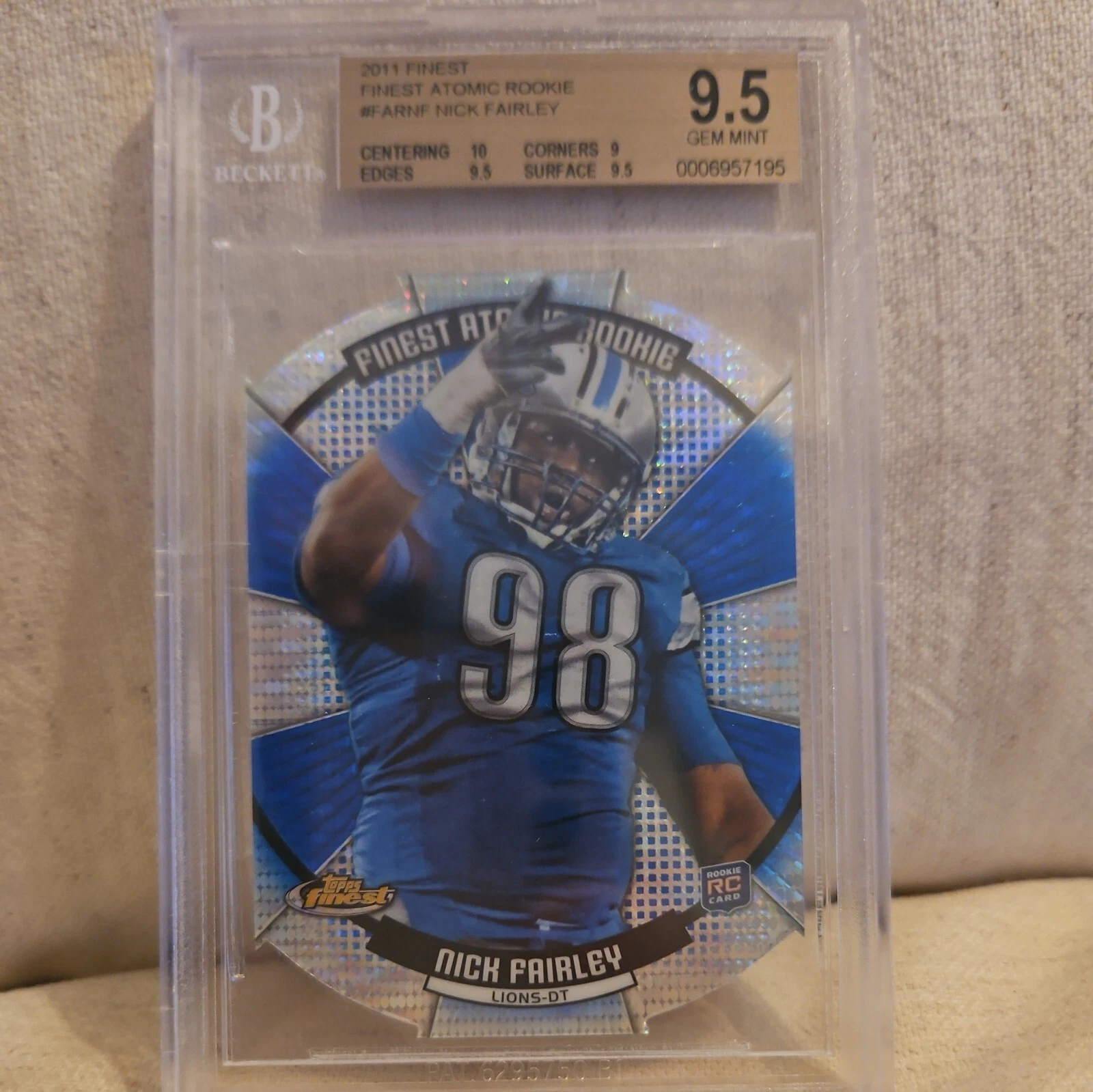 Nick Fairley Finest Atomic Rookie Refractor #FARNF Base