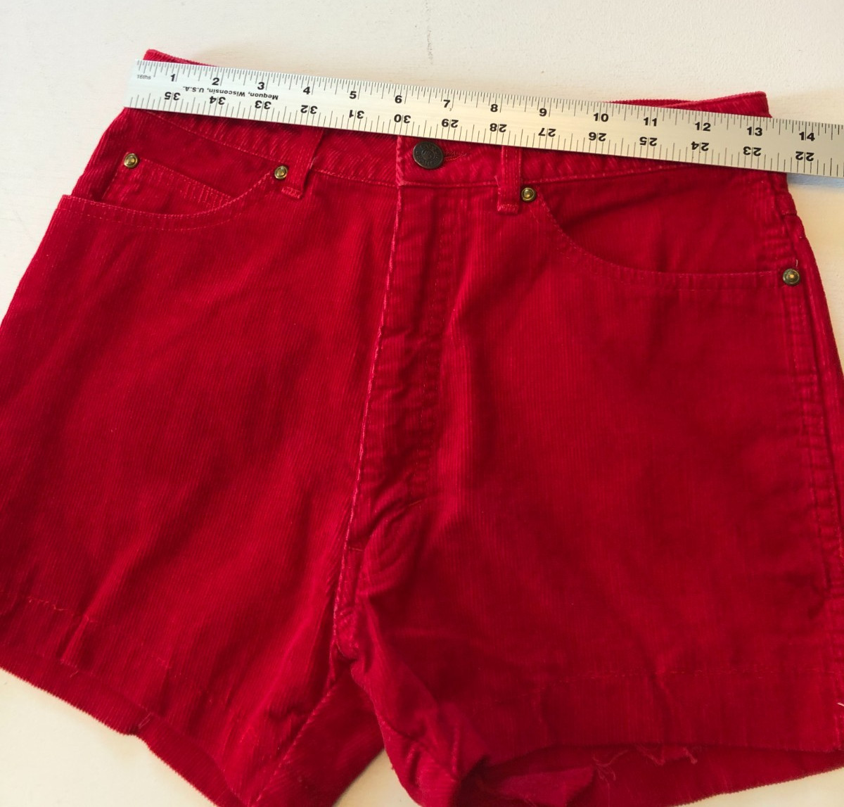 RARE Sasson vtg 70s Corduroy Shorts Madame Sz 12 True Red JAPAN Cut-Offs