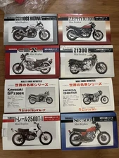 Mini Bike Model Collection Set Diecast Miniature Display Collectible Toy Bikes