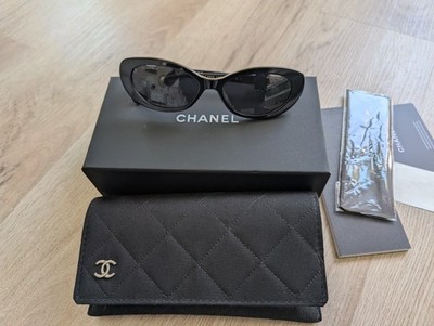 Chanel Cat Eye Sonnenbrille schwarz mit Schleifen