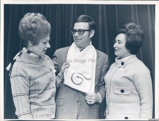 1969 Minneapolis Ross Hunter Minnesota Theatre Company 7X9 Historic Press Photo