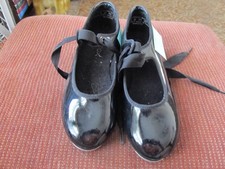 Capezio Girls Tap Shoes Black Size 4M Tele Tone Tap Patent N625C Excellent