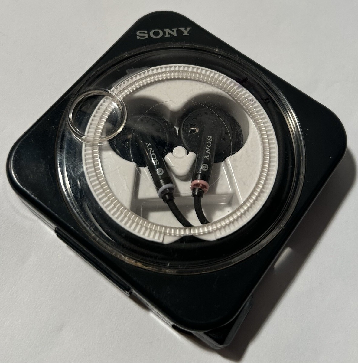 Vintage Sony Turbo Fontopid Walkman Headphones MDR-E424 Vintage Sony Turbo Fontopid Walkman Headphones MDR-E424