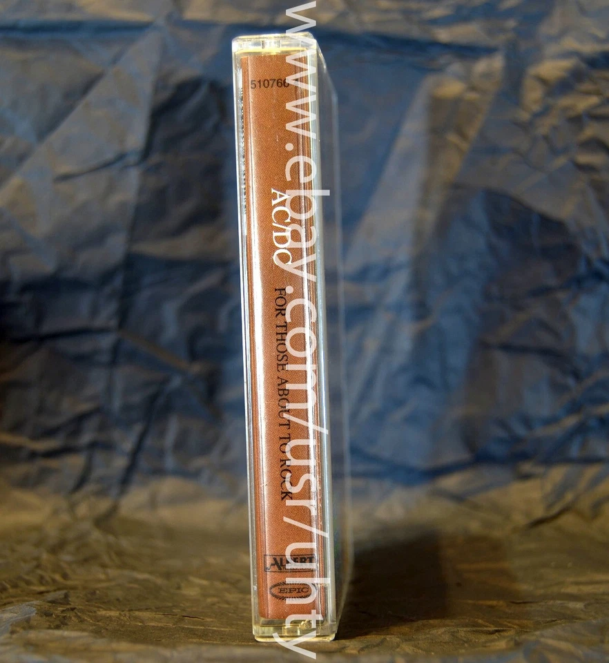 AC/DC FOR THOSE ABOUT TO ROCK..  RARE UKR ORIGINAL TAPE CASSETTE hard rock - Image 3 of 3