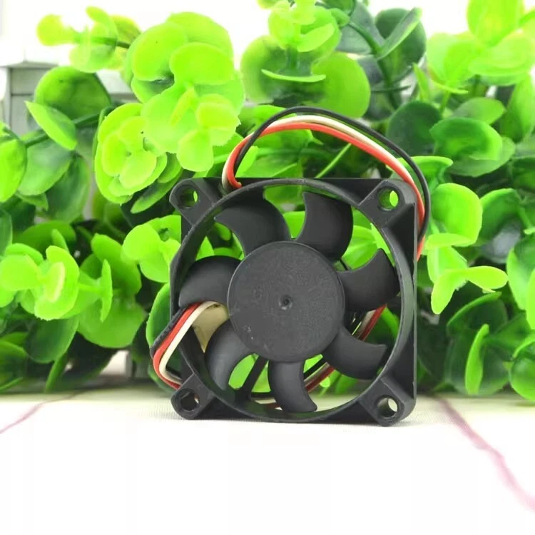 AVC C5010B05M 5010 DC5V 0.18A 5CM 3-Pin Silent Cooling Fan - Image 2 of 2