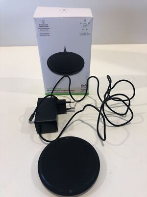 Belkin Boost Charge 7,5 W Qi kabelloses Ladegerät für iPhone, AirPods, schwarz