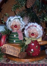 Patti's Ratties Christmas Mrs. Claus Santa Ann Doll Ornies Paper Pattern 393