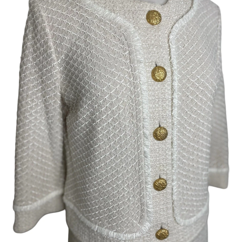 ST. JOHN 2 Pc Set Suit Jacket 3/4 Sleeve White Cream Gold Button Emily Gilmore - Image 2 of 4