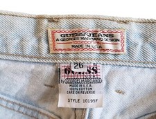 Vintage 90s Guess Jeans light wash women's size 26 High Waisted Retro Read 