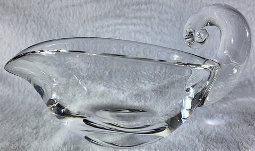 Beautiful Steuben Crystal Clear Art ~ Gravy/Sauce Boat ~ Signed! - Picture 2 of 24