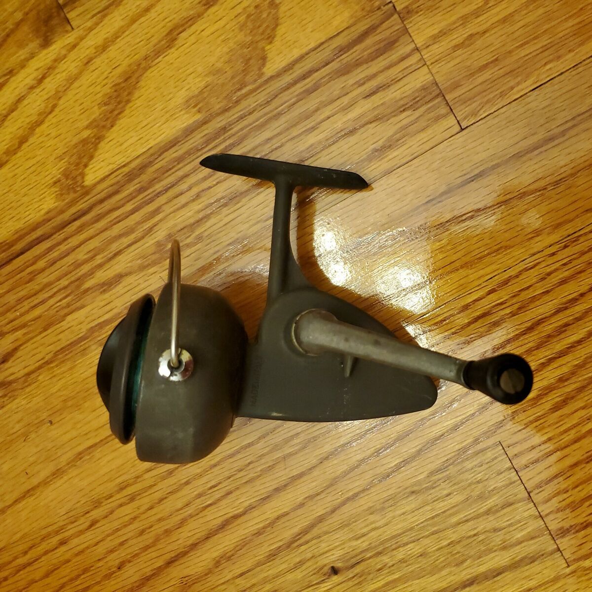 Vintage Orvis 100 Spinning Fishing Reel Made in Italy | eBay Vintage Orvis 100 Spinning Fishing Reel Made in Italy | eBay