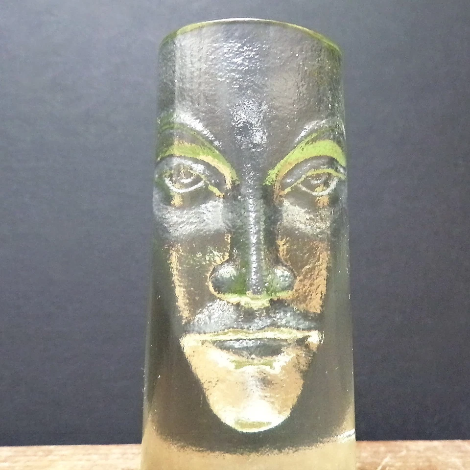 Peter Borkovics Handmade Shot Glass Signed Art Glass Face Hand Blown Studio - Image 2 of 4