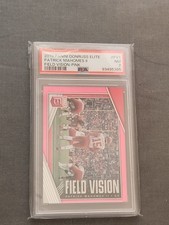 2019 Panini Donruss Elite Patrick Mahomes II Field Vision -Pink PSA 7
