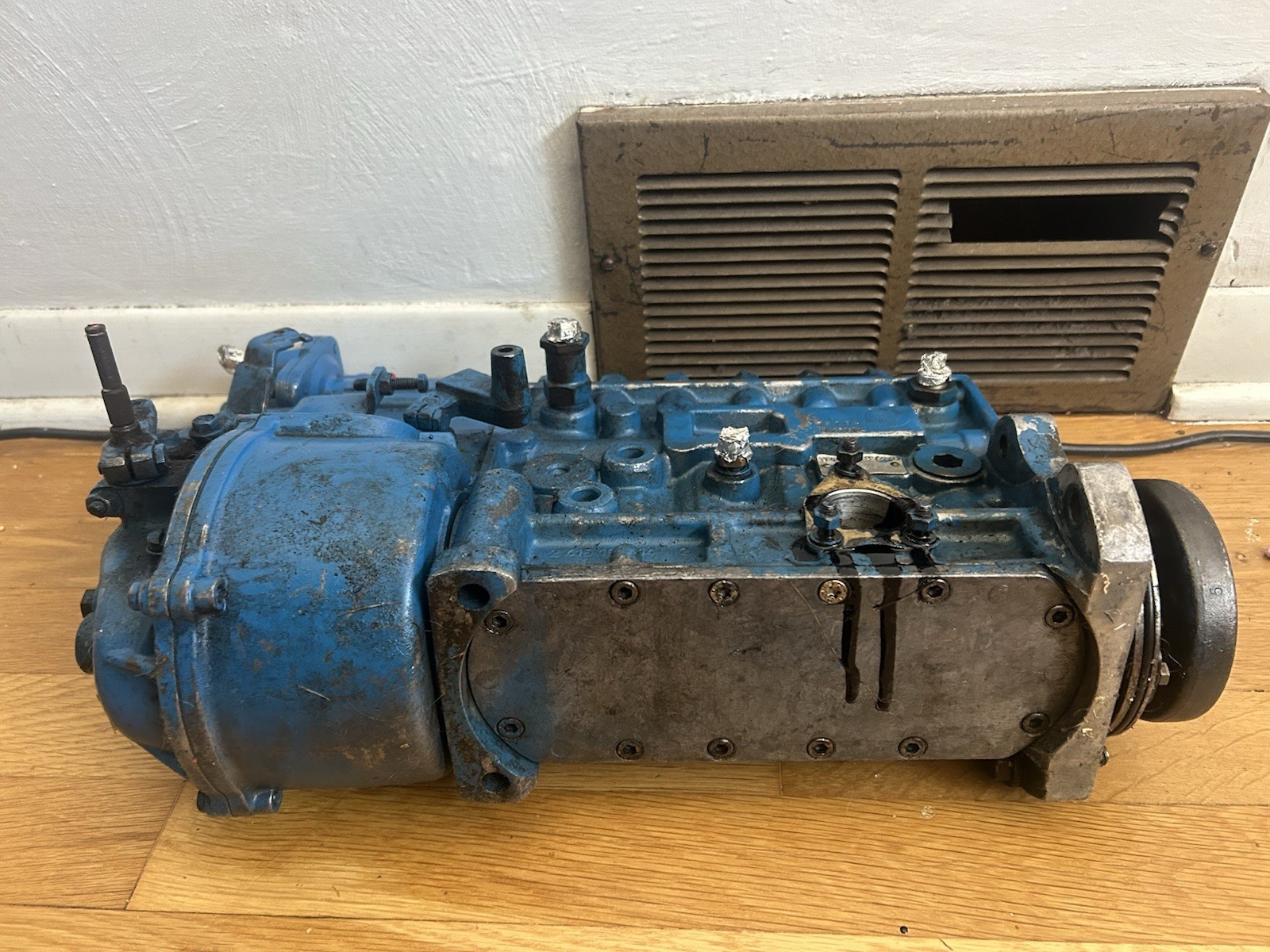 Bosch P3000 injection pump- Used From Ford 7.8 Liter Engine - PT DENA ...