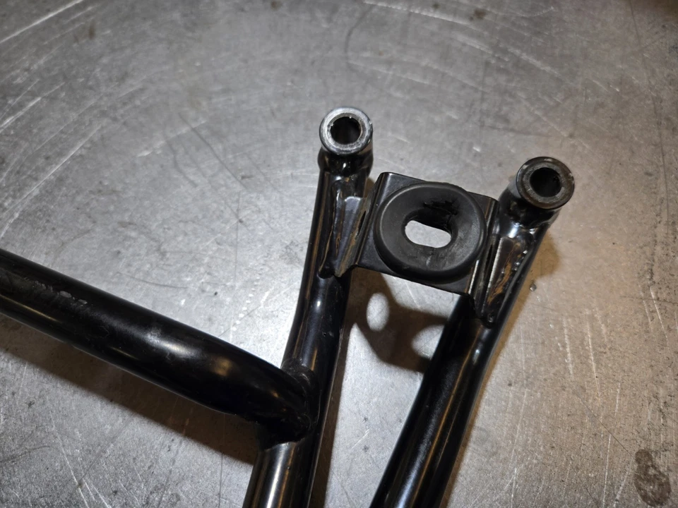 ¡¡Honda CBR600F1 1987 1988 1989 Hurricane estriba trasera y soportes!!! Foto 4 de 4