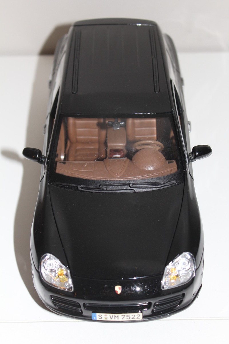 自動車 Maisto Porsche Cayenne Turbo 1:18 Maisto Porsche Cayenne Base 1:18 Diecast Model SUV Black Brown