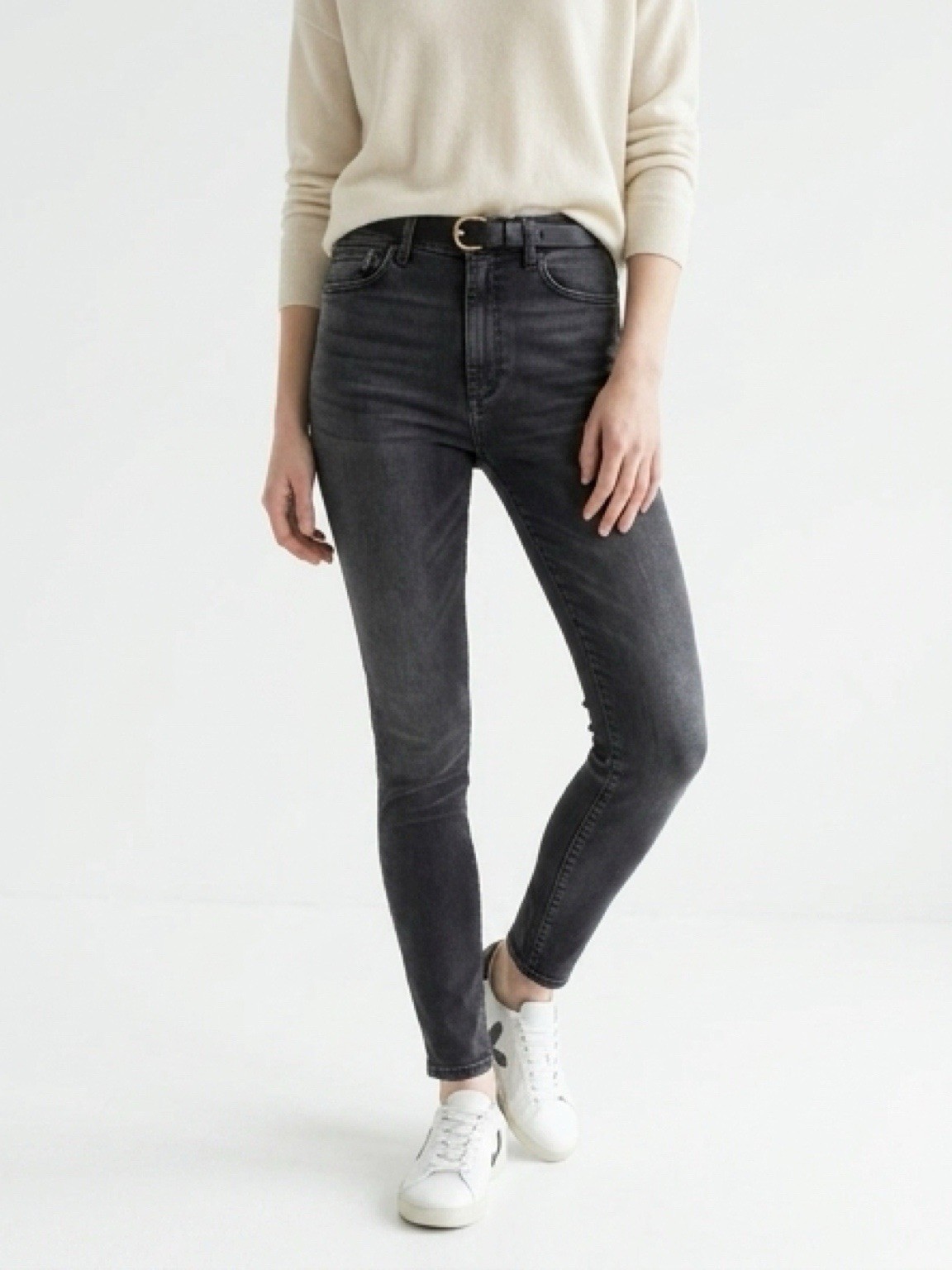 Victoria Beckham Mid-Rise Black Slim Jeans US24