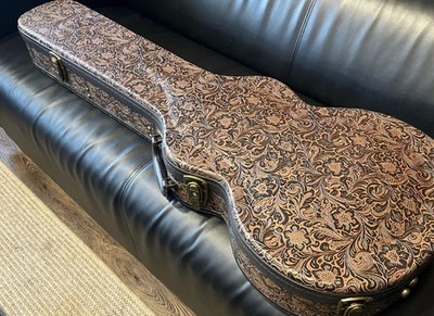 GIBSON Limited Edition Embossed Les Paul Hard Case Antique Brass Hardware NO KEY