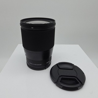 Sigma 16mm F1.4 Sony E-Mount Lens