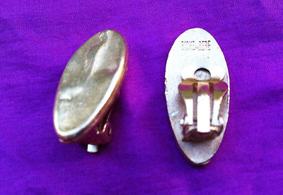 Boucles D'oreilles Clips Biche De Bere - Collector Argenté Avec Pierres étain - En Excellent état