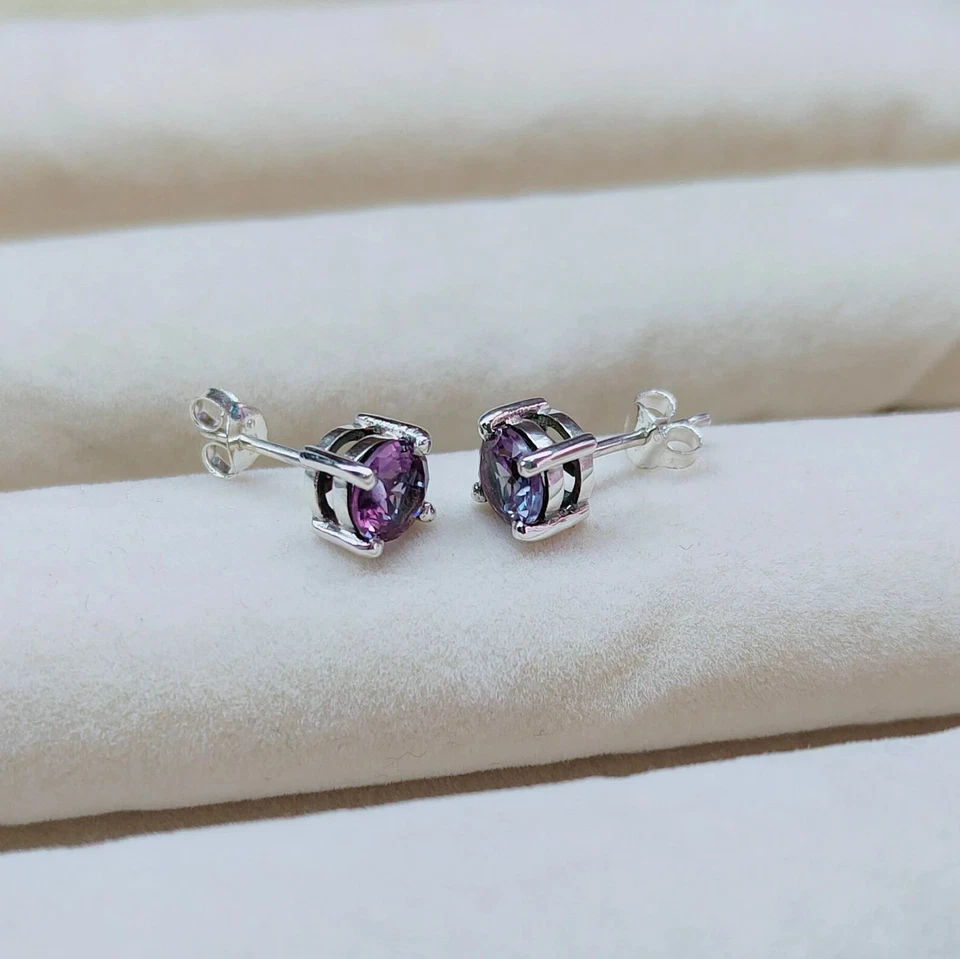 Серьги-гвоздики с александритом серебро 925 пробы женские подарок - Изображение 4 из 4