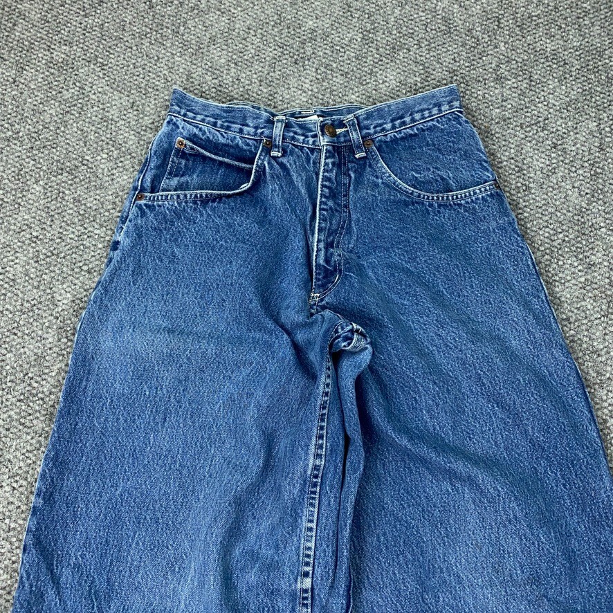 Picture 2 of 16