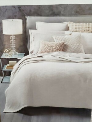NEW OAKE Ripple Matellase 100% Cotton KING Coverlet Beige