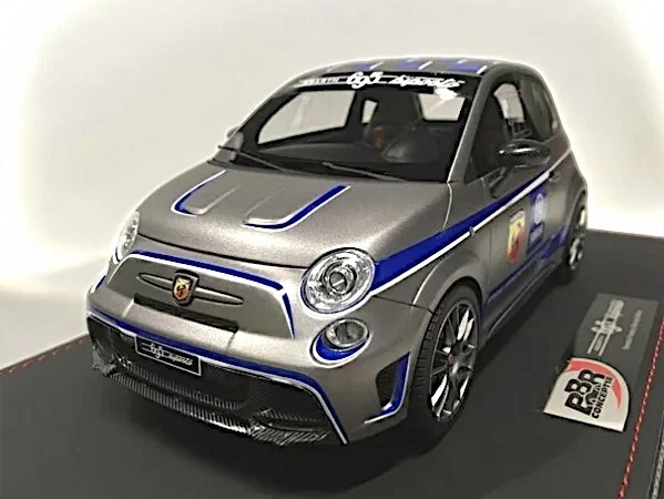 Librea biposto Fiat ABARTH 695 BBR 1/18 Yamaha Factory Racing 2015 BBRC1811V Foto 2 de 4