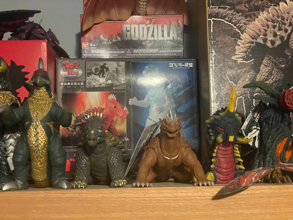 BANDAI GODZILLA FIGURE COLLECTION Movie Monster Series Vintage Sofubi ...