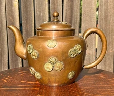 CHINESE COPPER TEAPOT APPLIED MEDALLIONS DECORATION ANTIQUE QING DYNASTY CHINA